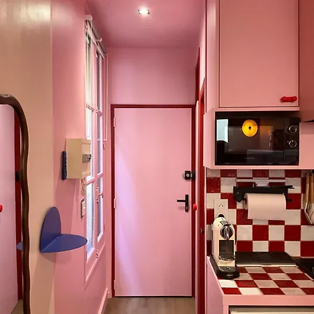 Pop Art Centre *
